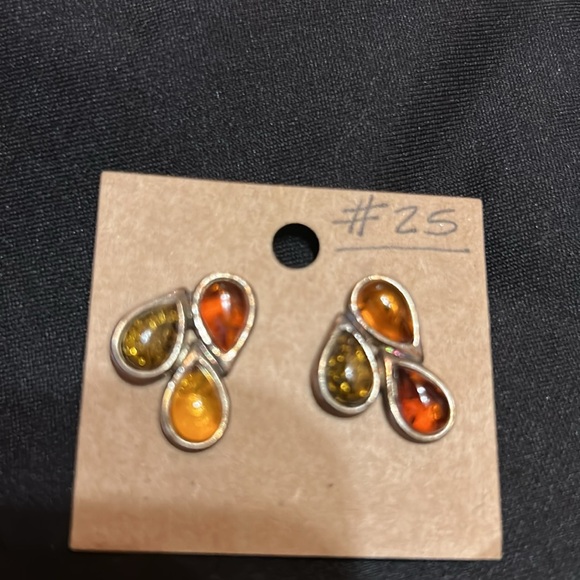 Vintage tricolors Amber stud sterling post earrings approximately 1 inch - Picture 4 of 6